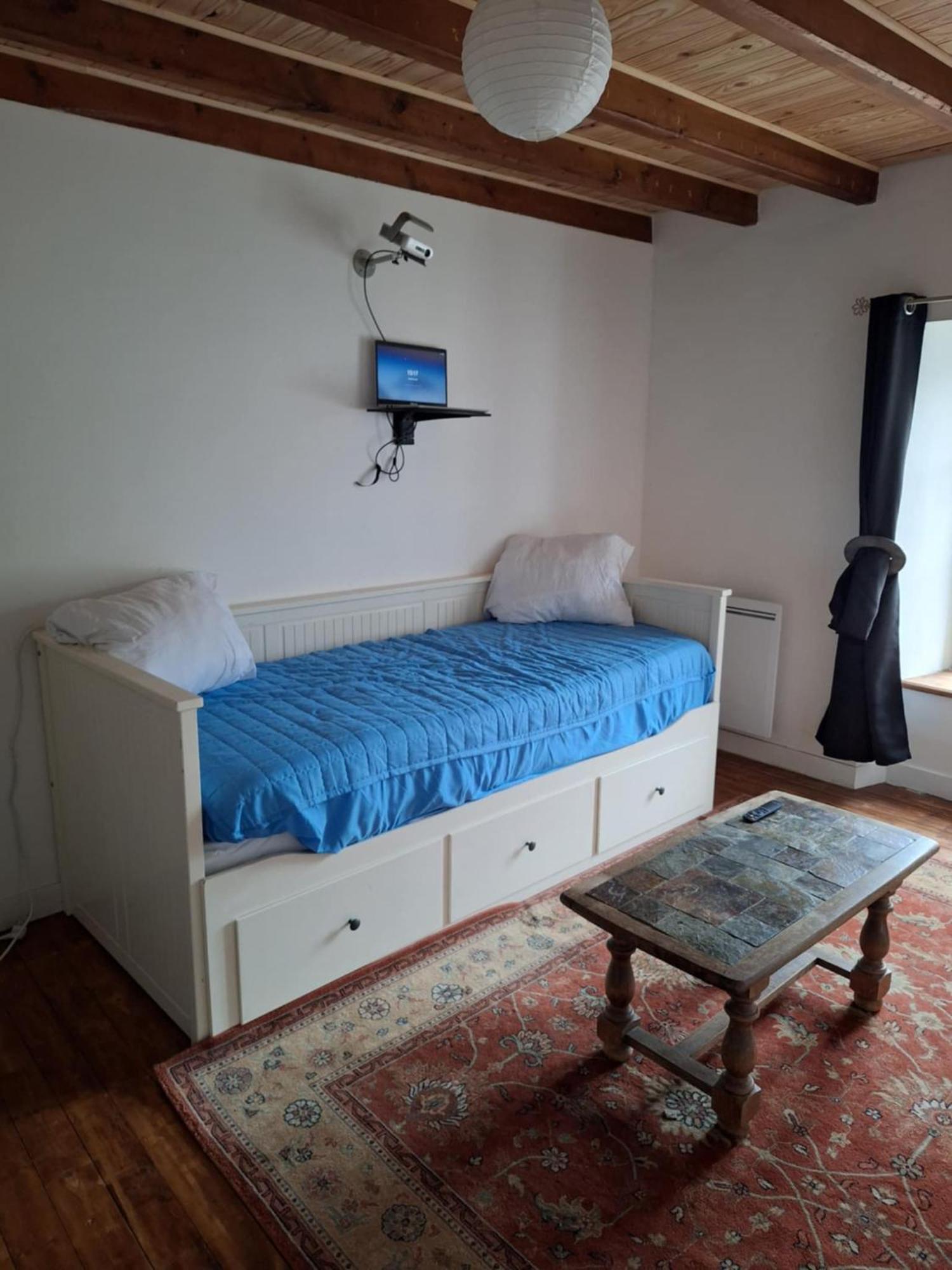 Gite Des Monts D'Arree La Feuillee Exterior foto
